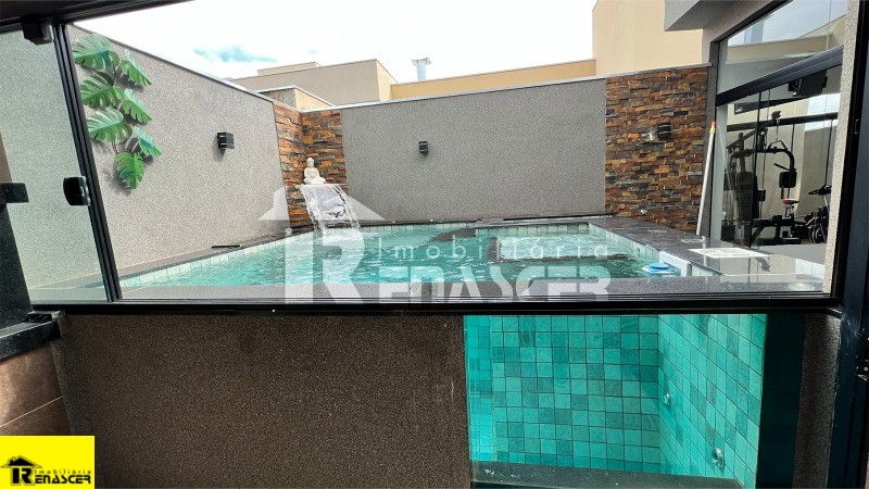 Casa de Condomínio com 3 quartos à venda, 200m² — foto 8 de 19