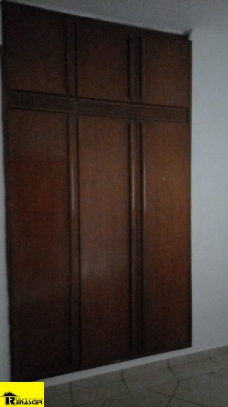Casa com 3 quartos à venda e aluguel — foto 5 de 29