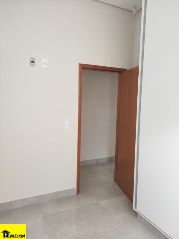 Casa com 3 quartos à venda, 120m² — foto 12 de 28