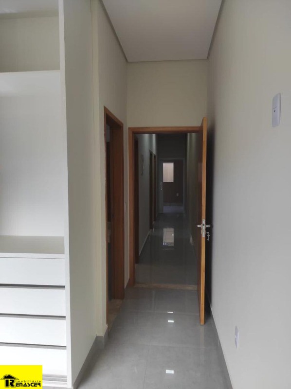 Casa com 3 quartos à venda, 120m² — foto 4 de 21