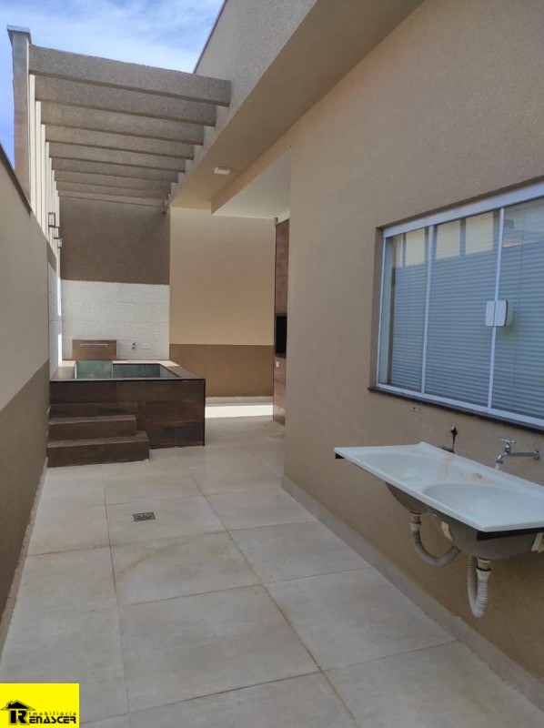 Casa com 3 quartos à venda, 120m² — foto 5 de 28