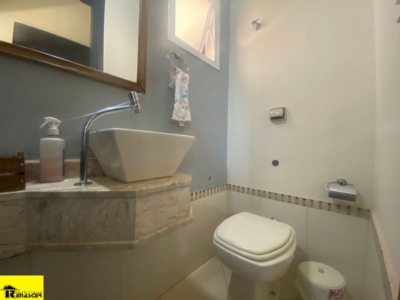 Casa de Condomínio com 4 quartos à venda, 220m² — foto 12 de 20