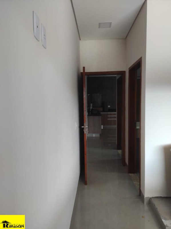 Casa com 3 quartos à venda, 200m² — foto 12 de 29