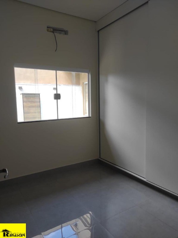 Casa com 3 quartos à venda, 120m² — foto 9 de 21