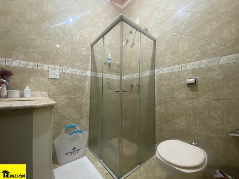 Casa de Condomínio com 4 quartos à venda, 220m² — foto 19 de 20