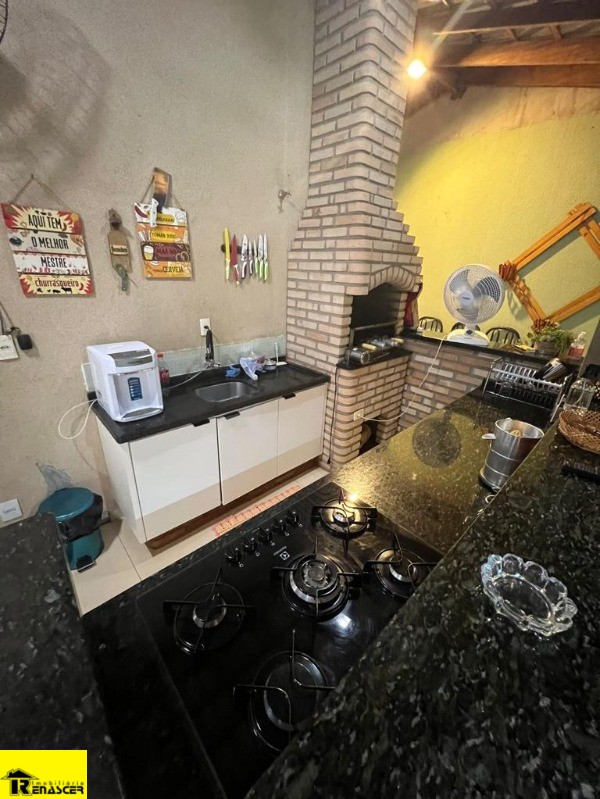 Casa com 2 quartos à venda, 150m² — foto 10 de 16