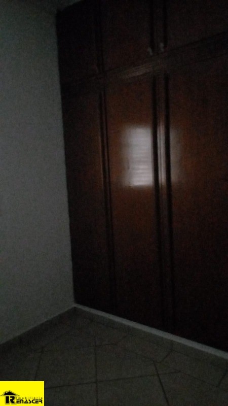 Casa com 3 quartos à venda e aluguel — foto 11 de 29