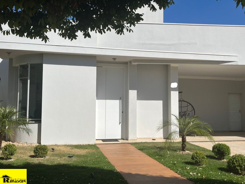 Casa de Condomínio com 3 quartos à venda e aluguel, 199m² — foto 2 de 23