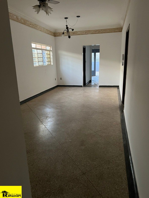 Casa com 3 quartos à venda e aluguel — foto 25 de 29