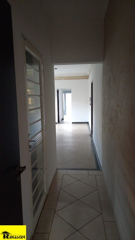 Casa com 3 quartos à venda e aluguel — foto 3 de 29