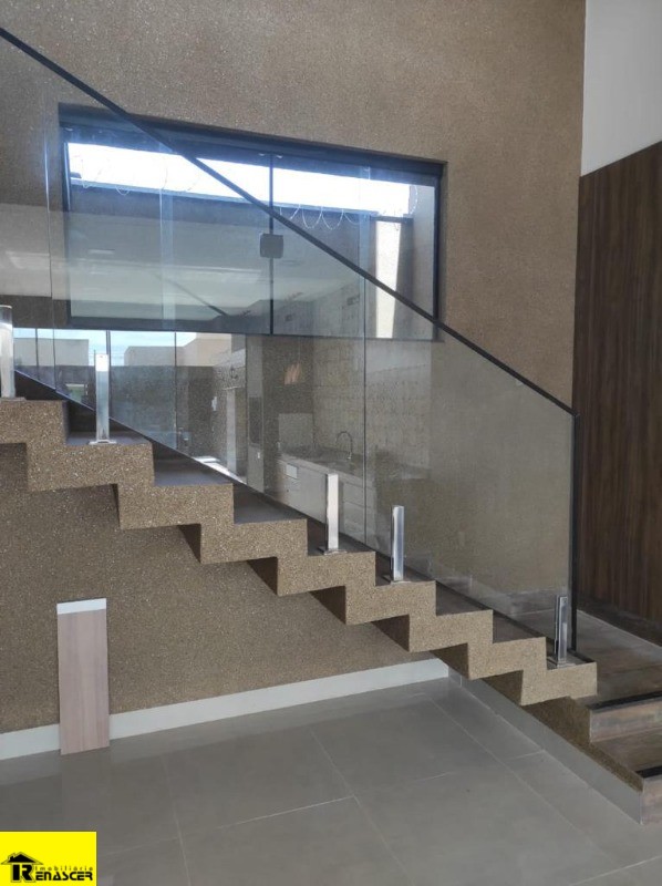 Casa com 3 quartos à venda, 200m² — foto 21 de 29