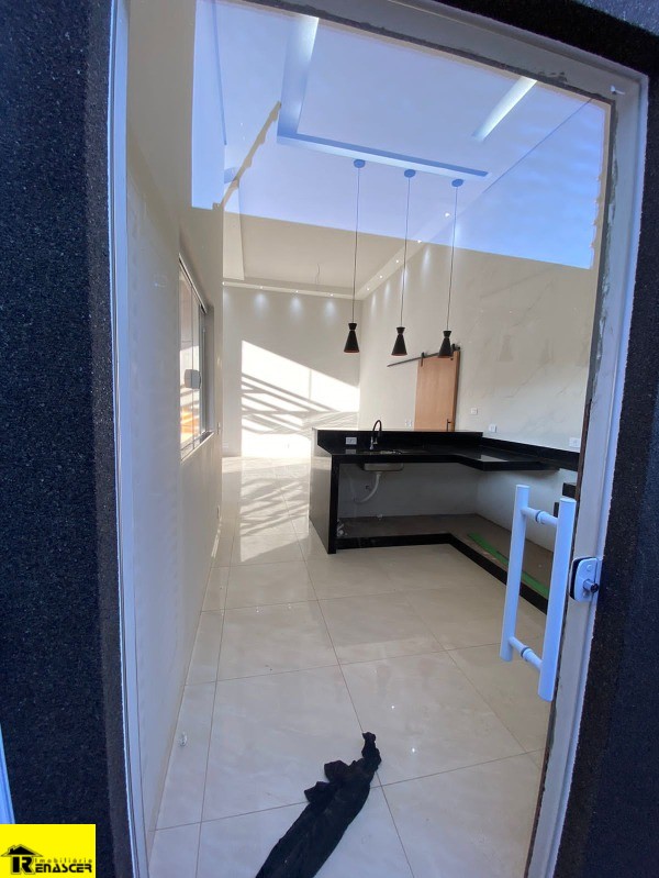 Casa com 3 quartos à venda — foto 12 de 12