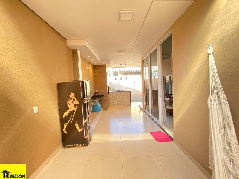 Casa de Condomínio com 3 quartos à venda, 190m² — foto 6 de 20