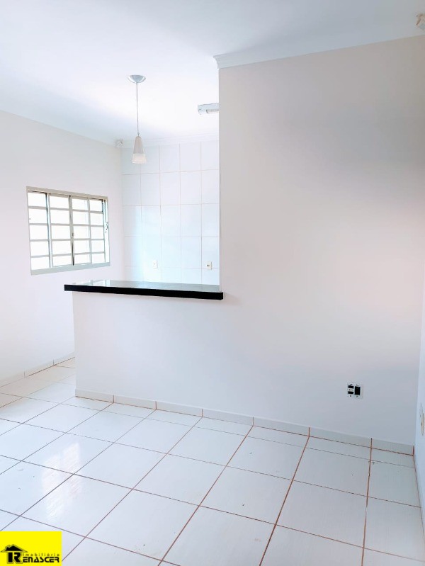 Casa com 3 quartos à venda, 200m² — foto 17 de 19