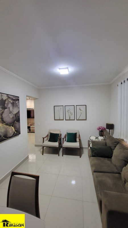 Apartamento com 3 quartos à venda, 110m² — foto 1 de 12
