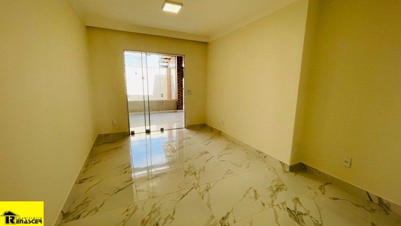 Casa de Condomínio com 2 quartos à venda, 120m² — foto 12 de 22