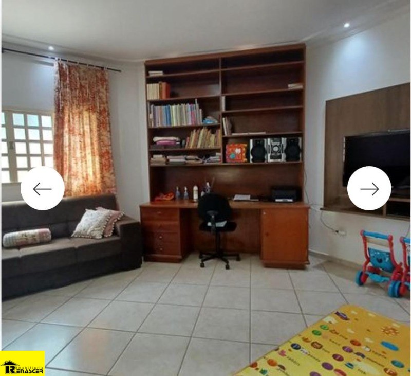Casa com 3 quartos à venda, 232m² — foto 4 de 12