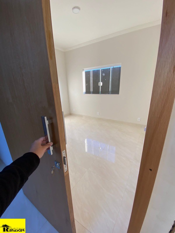 Casa com 3 quartos à venda — foto 5 de 12