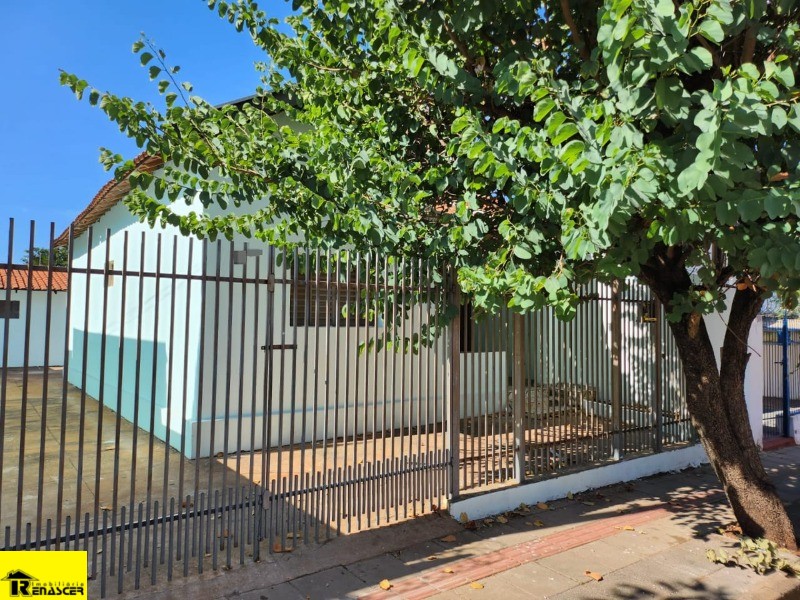 Casa com 2 quartos à venda, 80m² — foto 1 de 16