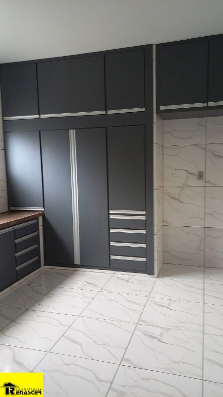 Casa com 3 quartos à venda e aluguel — foto 12 de 29