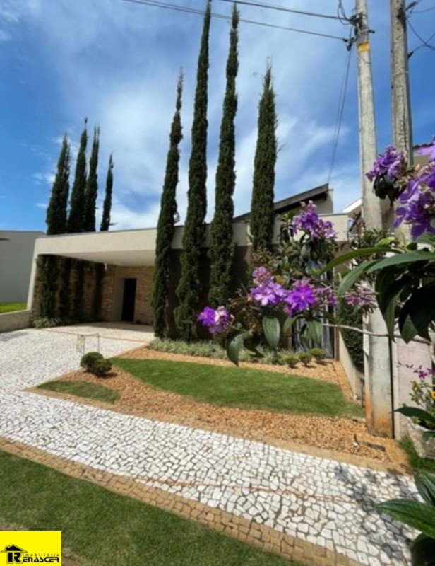 Casa de Condomínio com 2 quartos à venda, 171m² — foto 2 de 20