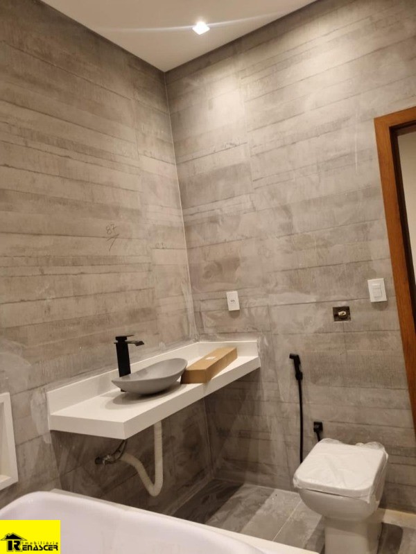 Casa de Condomínio com 3 quartos à venda, 158m² — foto 8 de 26