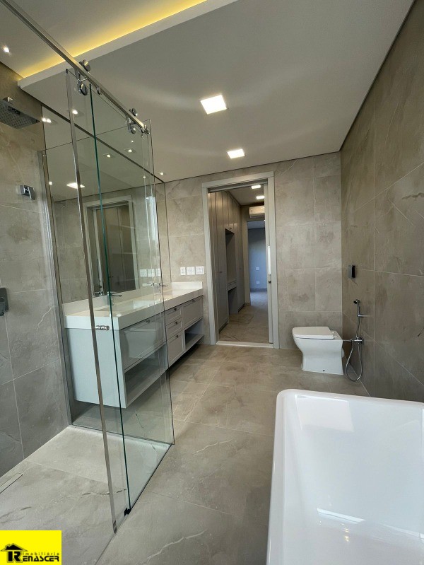 Casa de Condomínio com 4 quartos à venda, 374m² — foto 28 de 50