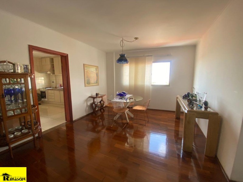 Apartamento com 3 quartos à venda, 137m² — foto 10 de 14