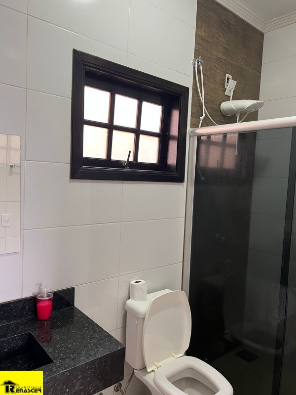 Casa com 3 quartos à venda, 136m² — foto 9 de 17
