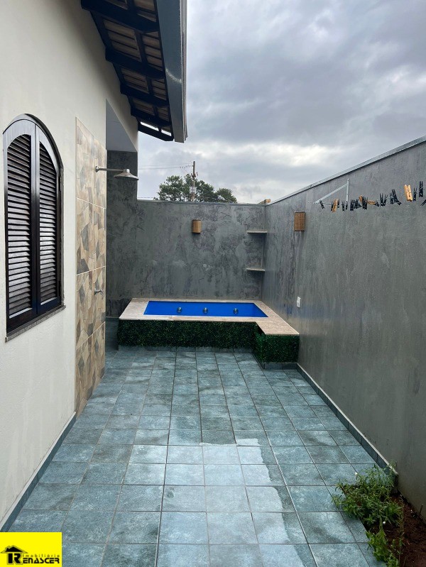 Casa com 3 quartos à venda, 136m² — foto 8 de 17