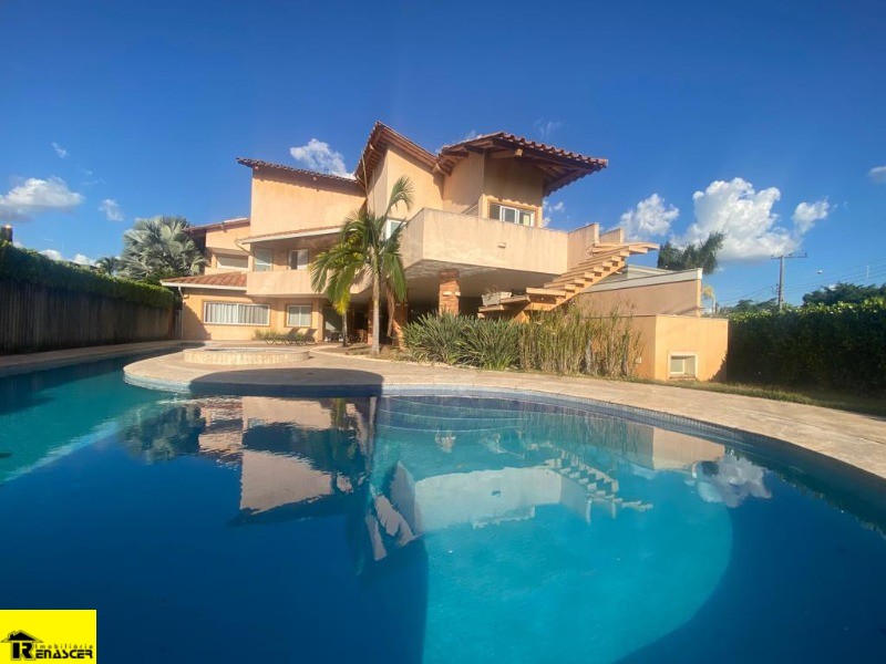 Casa de Condomínio com 4 quartos à venda e aluguel, 846m² — foto 1 de 17