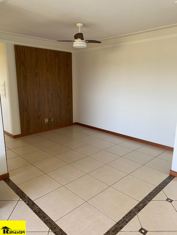 Apartamento com 3 quartos à venda e aluguel, 98m² — foto 5 de 18