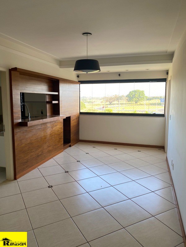 Apartamento com 3 quartos à venda e aluguel, 98m² — foto 1 de 18