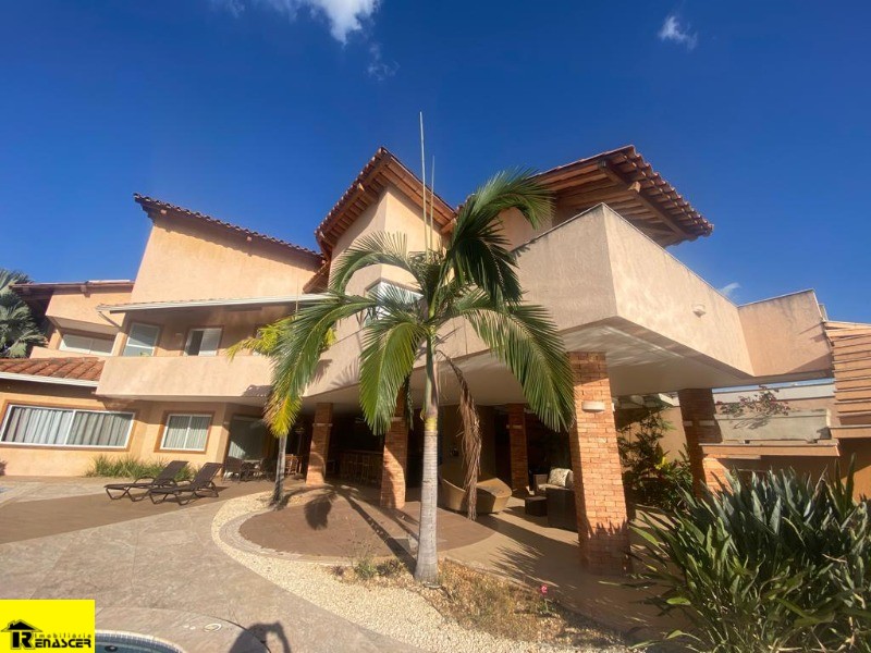 Casa de Condomínio com 4 quartos à venda e aluguel, 846m² — foto 2 de 17