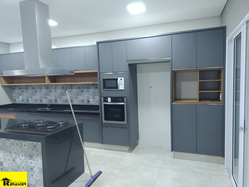 Casa de Condomínio com 3 quartos à venda, 211m² — foto 16 de 29