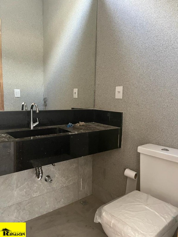 Casa de Condomínio com 3 quartos à venda e aluguel, 180m² — foto 10 de 19