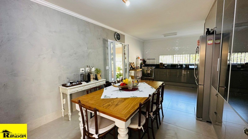 Casa com 3 quartos à venda, 370m² — foto 12 de 20