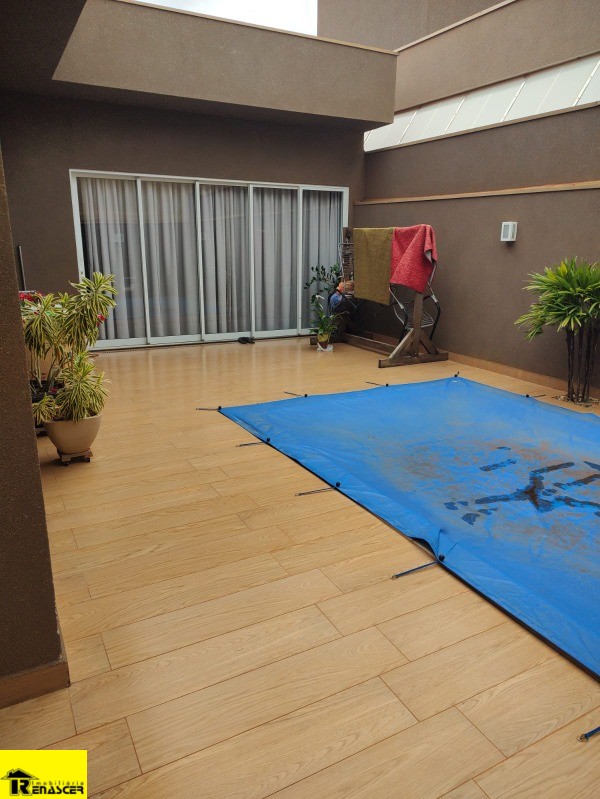 Casa de Condomínio com 3 quartos à venda, 211m² — foto 17 de 29