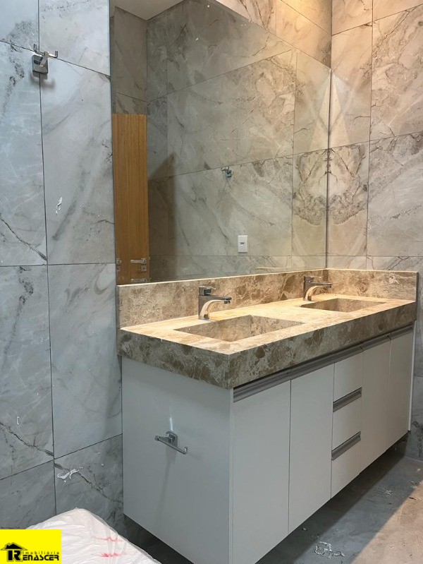 Casa de Condomínio com 3 quartos à venda e aluguel, 180m² — foto 13 de 19