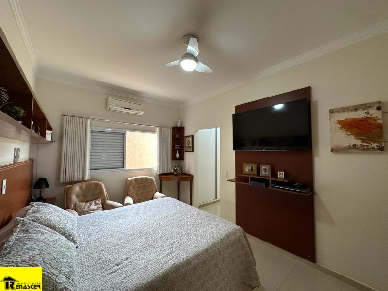 Casa de Condomínio com 3 quartos à venda, 220m² — foto 19 de 19