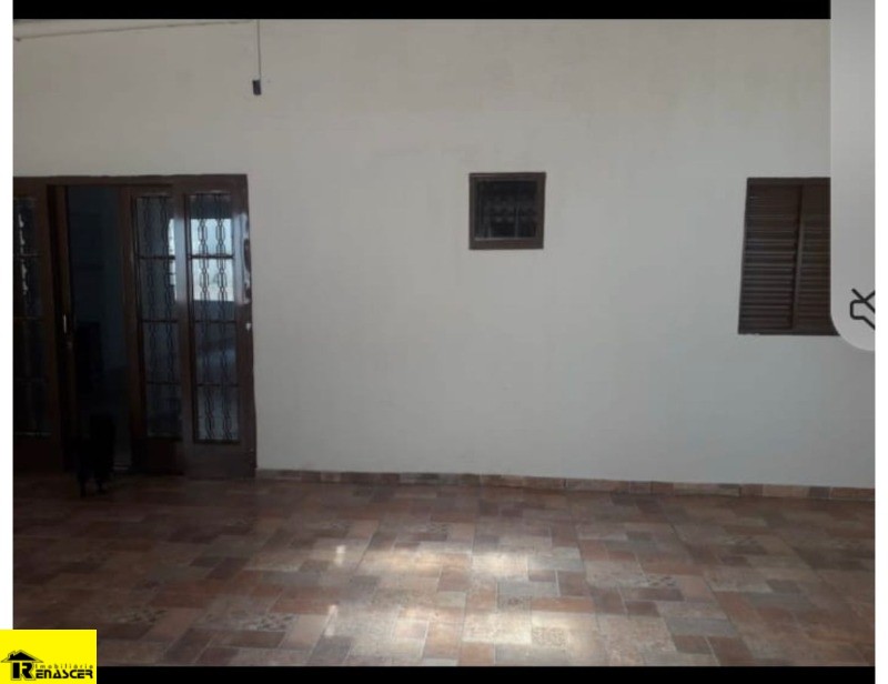 Casa com 4 quartos à venda, 250m² — foto 16 de 16