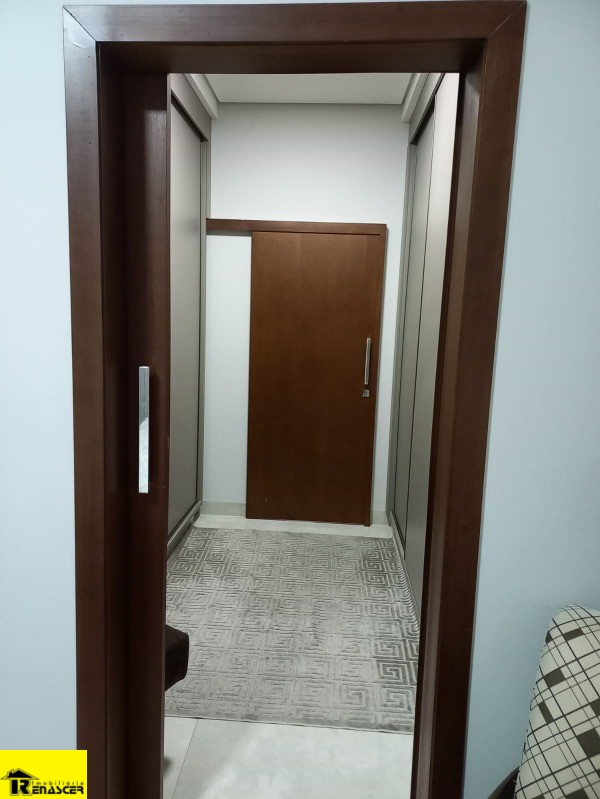 Casa de Condomínio com 3 quartos à venda, 211m² — foto 27 de 29