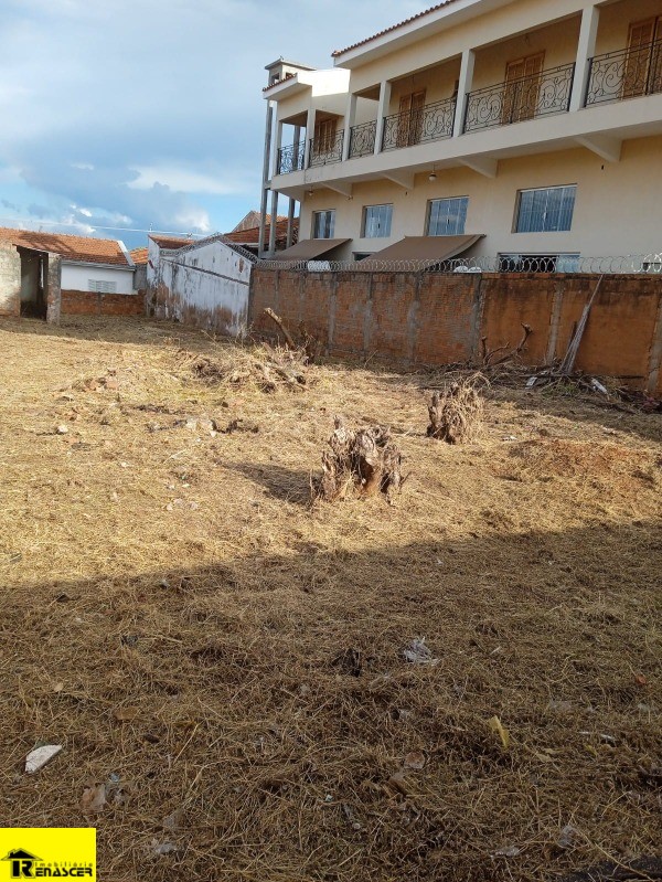 Terreno / Lote / Condomínio  à venda, 484m² — foto 1 de 4