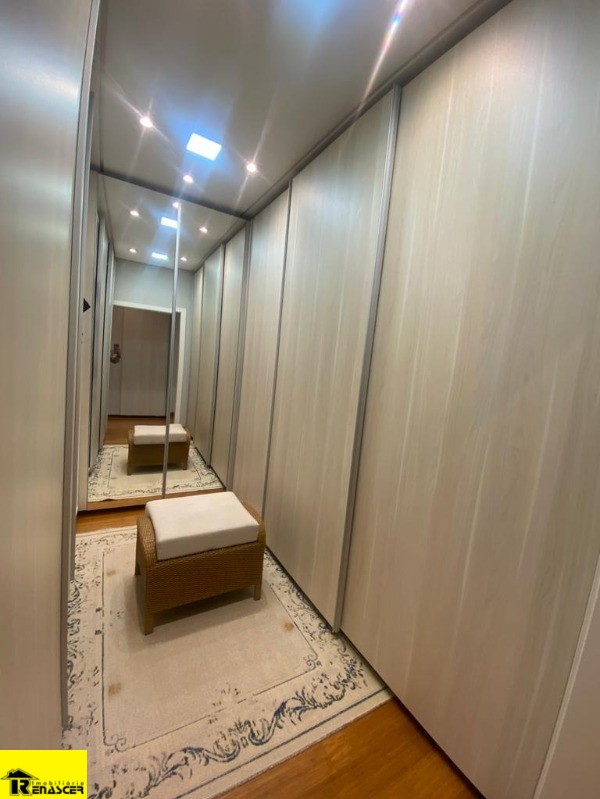 Casa de Condomínio com 5 quartos à venda e aluguel, 373m² — foto 16 de 30