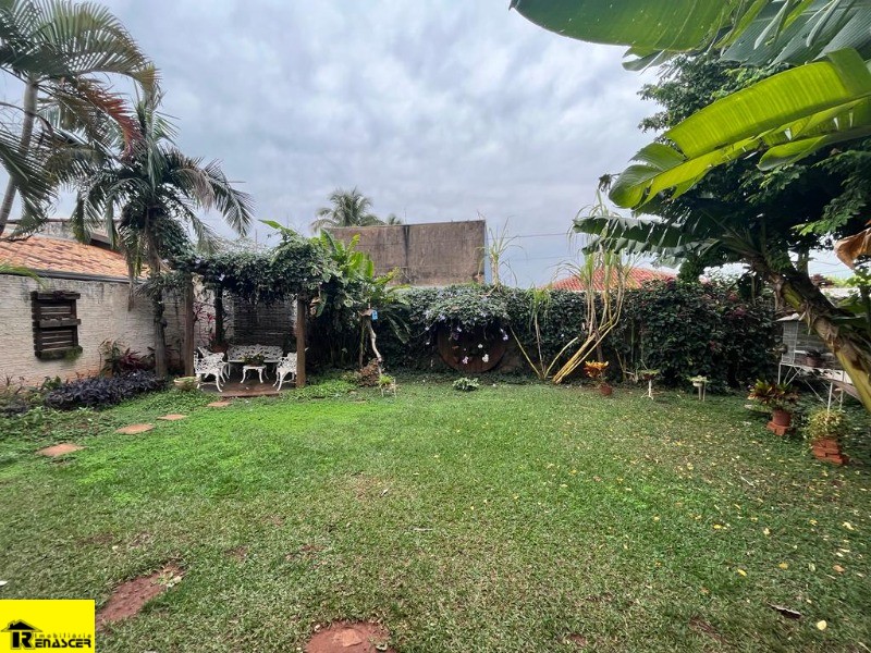 Casa com 3 quartos à venda, 240m² — foto 10 de 26