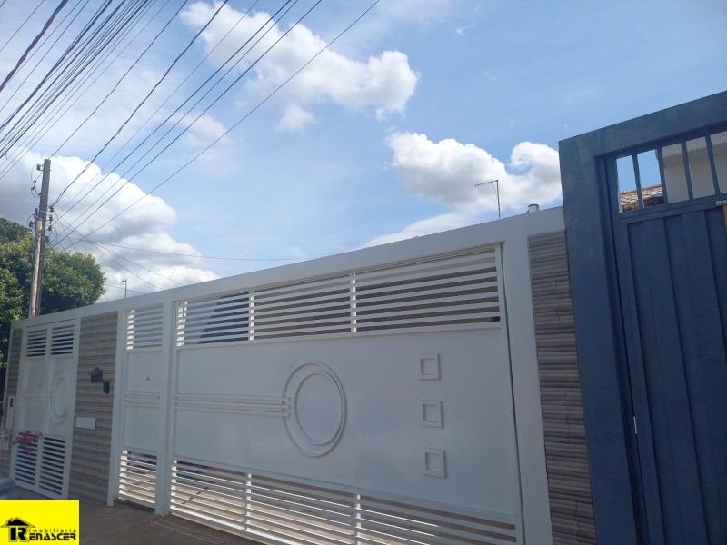 Casa com 2 quartos à venda, 165m² — foto 1 de 11