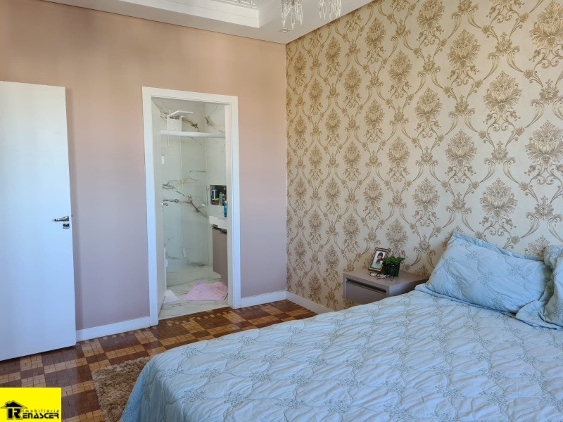Apartamento com 4 quartos à venda, 190m² — foto 24 de 34