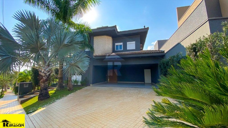 Casa de Condomínio com 4 quartos à venda e aluguel, 358m² — foto 2 de 38