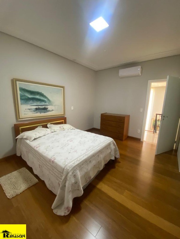 Casa de Condomínio com 5 quartos à venda e aluguel, 373m² — foto 27 de 30