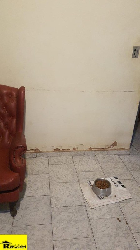 Casa com 2 quartos à venda, 76m² — foto 2 de 15
